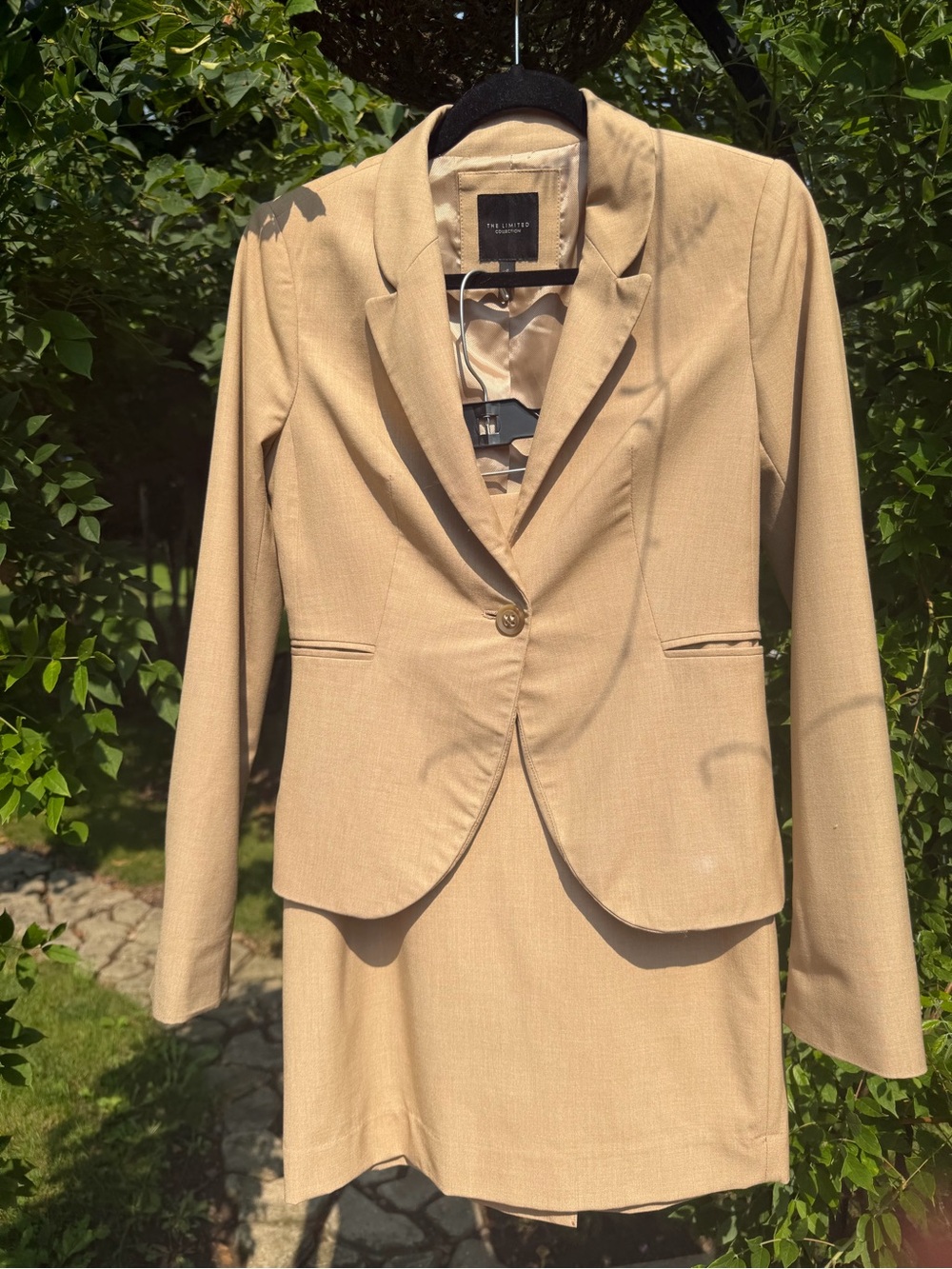The Limited Beige Women's Suit Jacket and Skirt